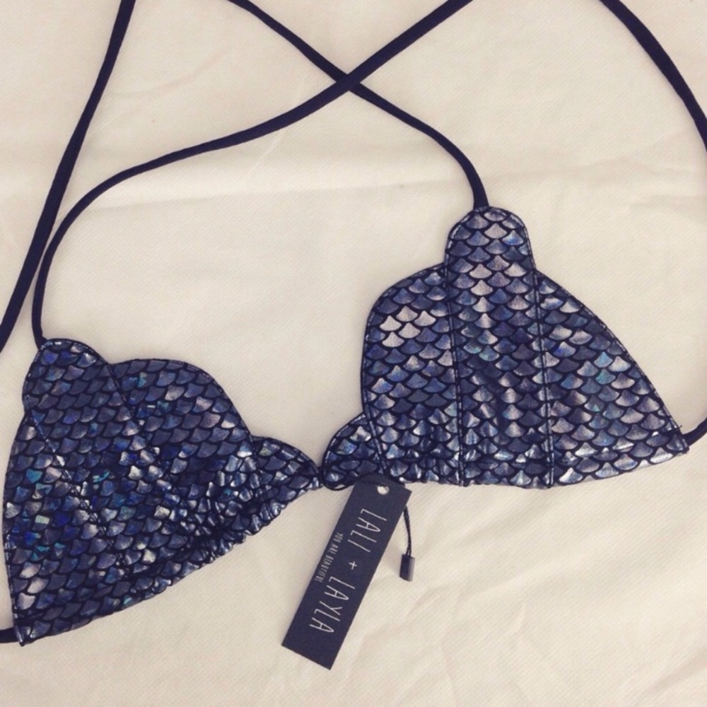 Layla bikini top